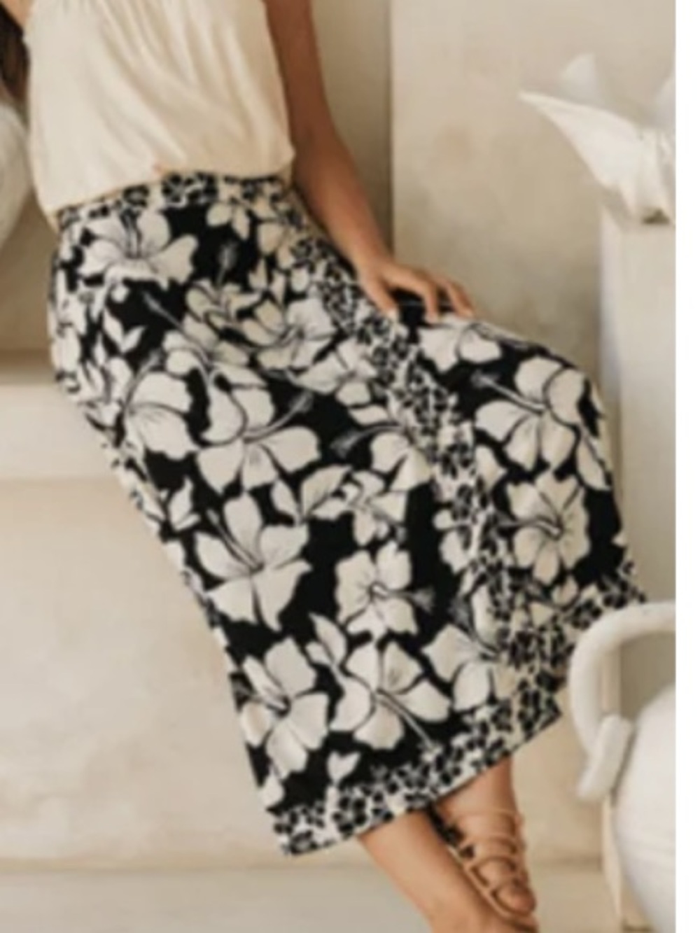 Khush floral black/ cream faux wrap maxi skirt size medium